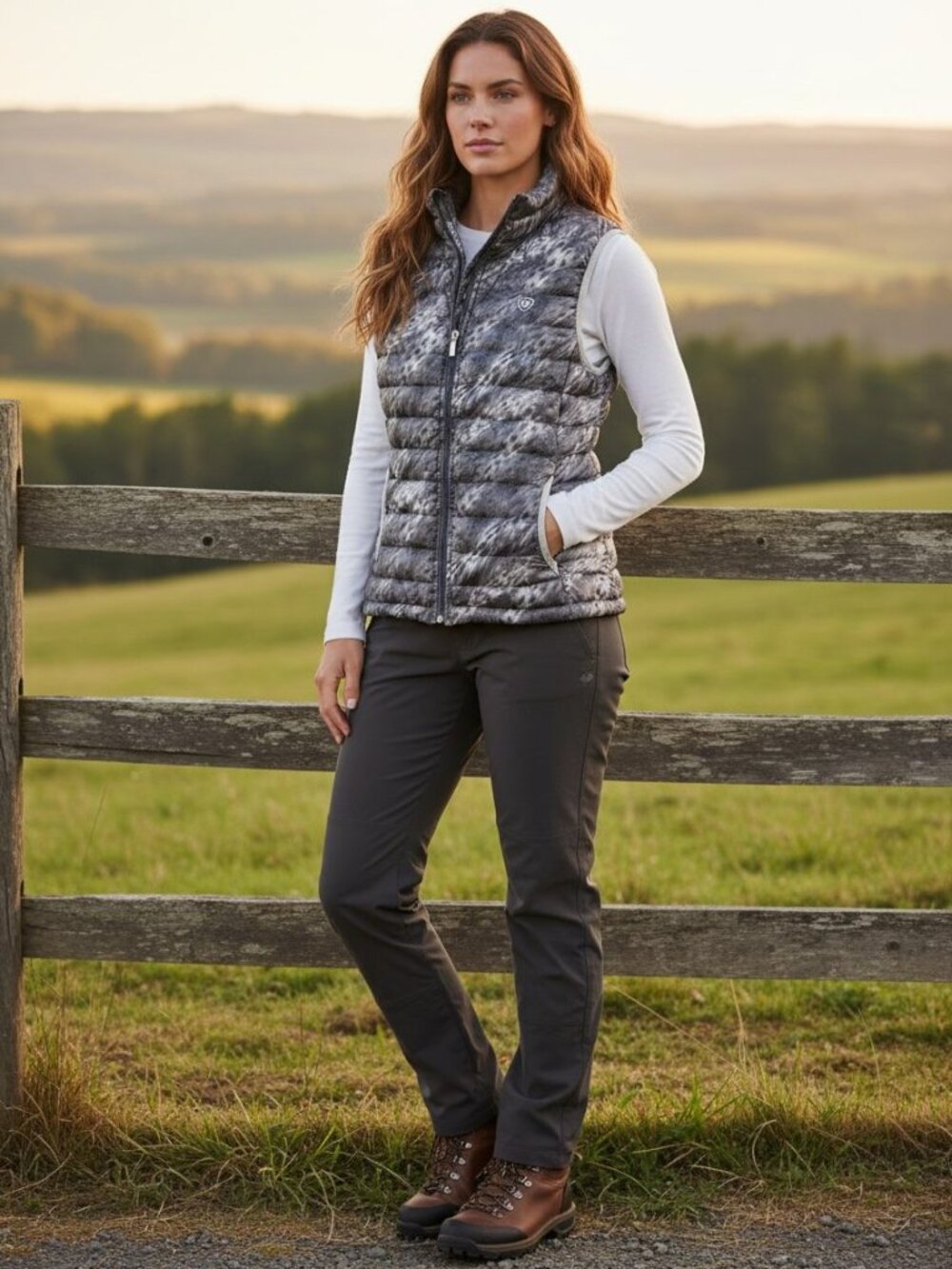 Ariat Ideal Down Vest Women's M Gray Cowhide Quilted Puffer Full Zip